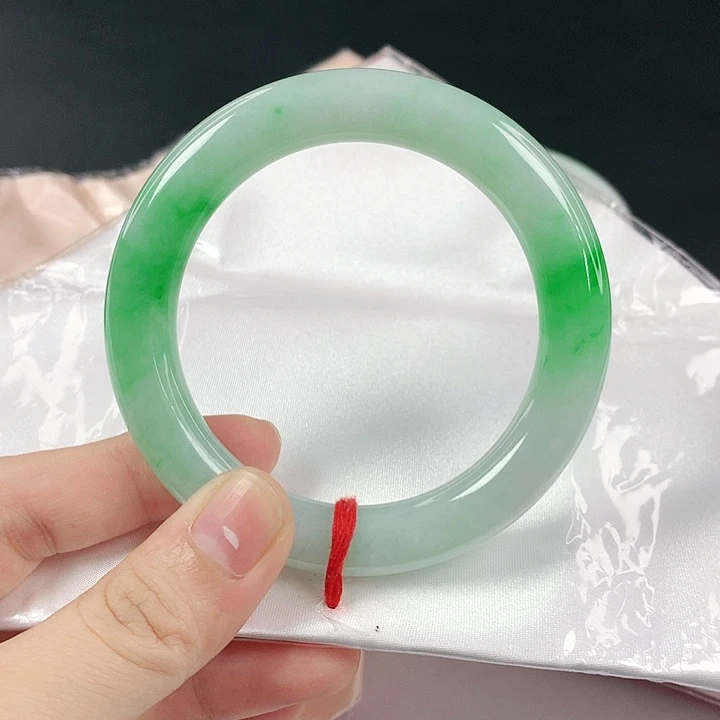 未镶嵌手镯翡翠翡翠824