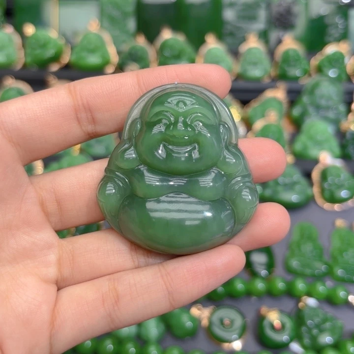 颈饰未镶嵌和田玉（碧玉）卡49m粉青，介意勿拍！