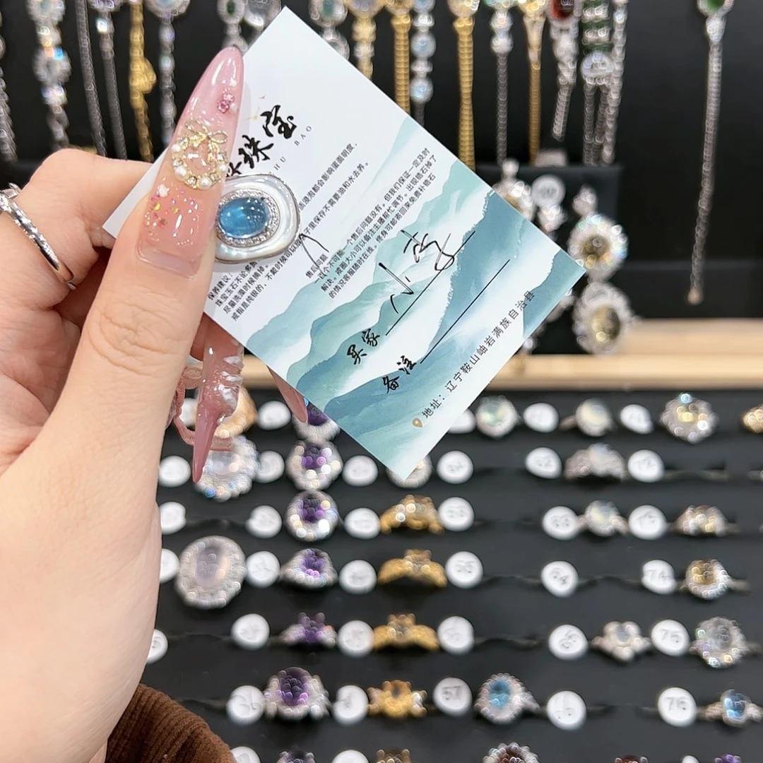 海蓝宝石颈饰银S925镶嵌小***?