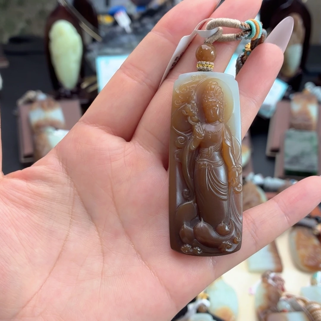 颈饰未镶嵌和田玉