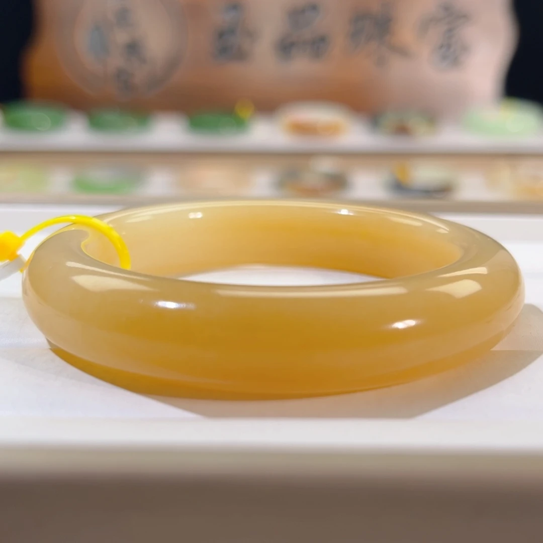 和田玉未镶嵌手镯  「且末蜜糖」