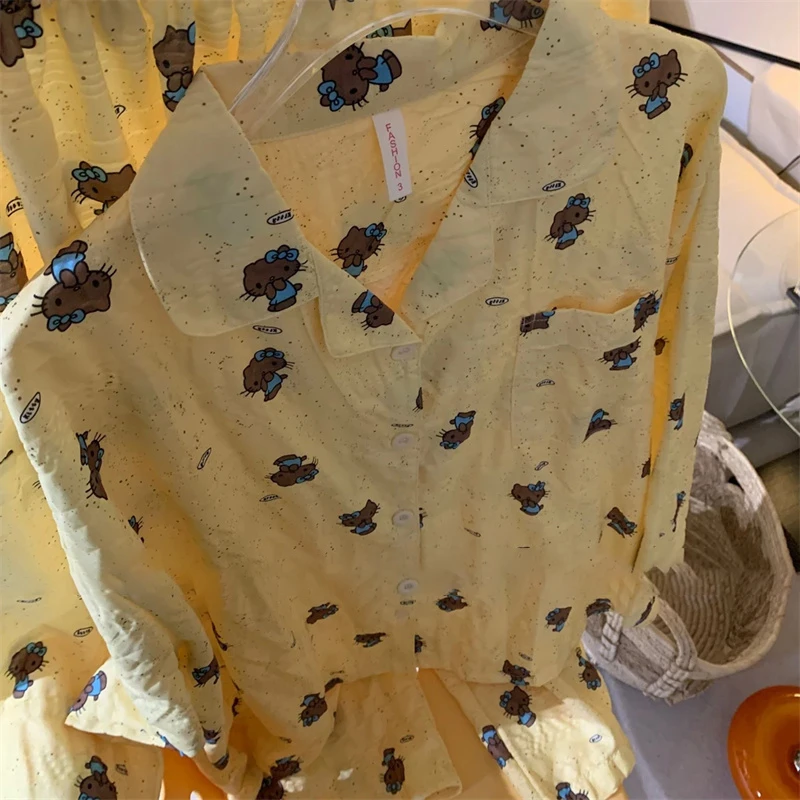 云朵绵卡通翻领睡衣秋冬亲肤柔软ins网红风大码甜美两件套家居服