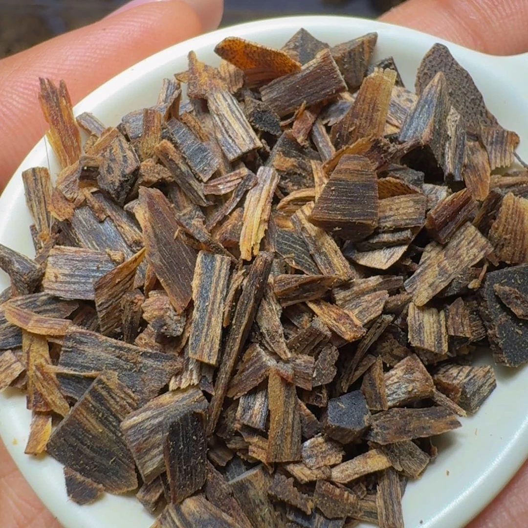 勤***奋木红旗老料熏香原材料