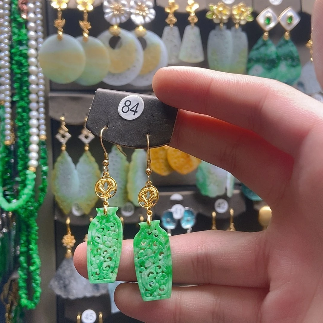 翡翠未镶嵌耳饰翡翠