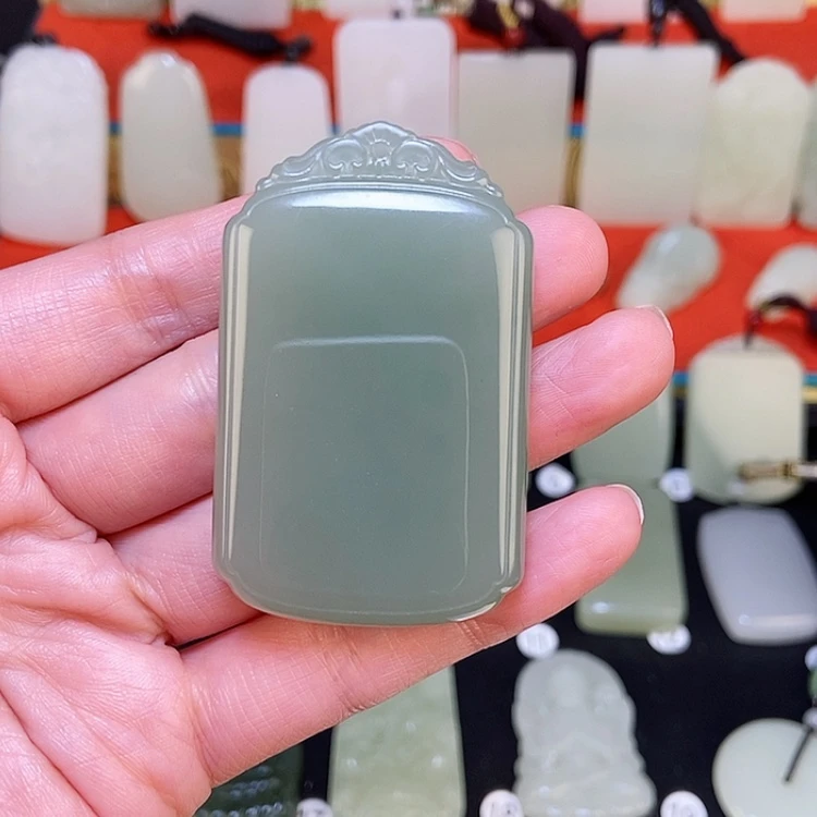 【闪购商品】颈饰未镶嵌和田玉