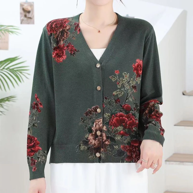印花针织羊绒开衫中老年短款宽松毛衣外套