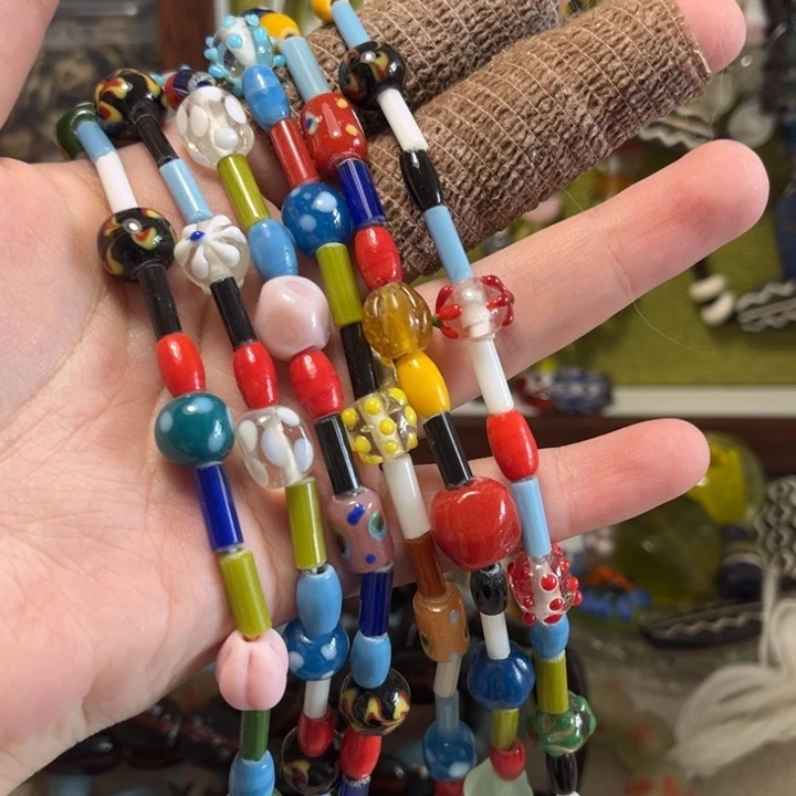 西亚多宝一条彩色