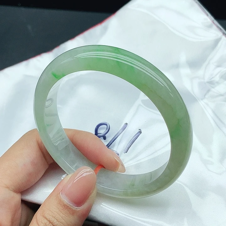 未镶嵌手镯翡翠178