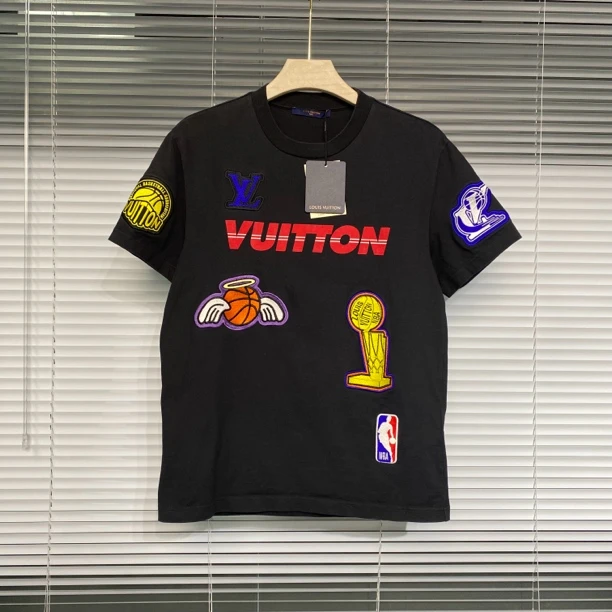 99新 LouisVuitton/路易威登 NBA 印花logo 刺绣 短袖 S码 a127