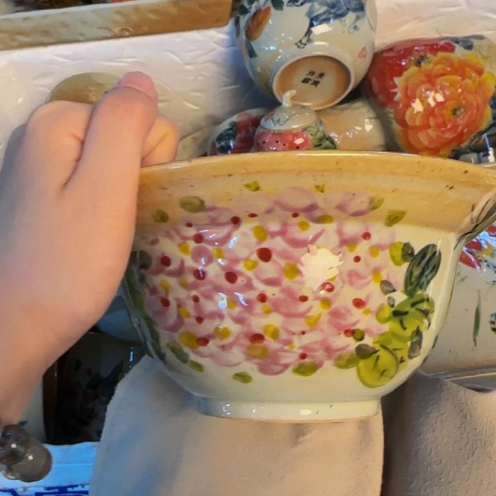 瓷片细节有些不一样