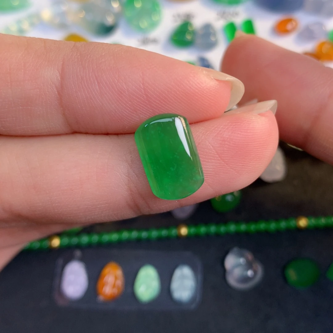 顺****翡翠散珠翡翠12.5-8.0-2.98