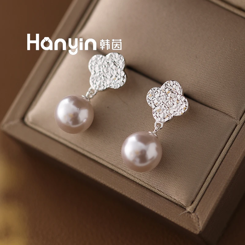 铜合金仿珍珠耳饰 925银针锤纹碎冰冰四叶草10mm珠珠时尚气质耳钉