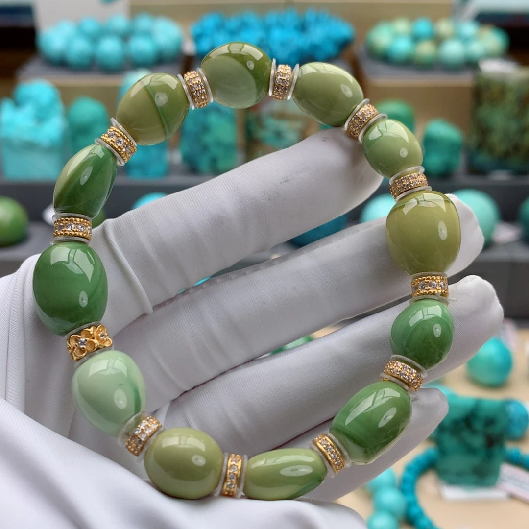 未镶嵌绿松石珠宝奇石