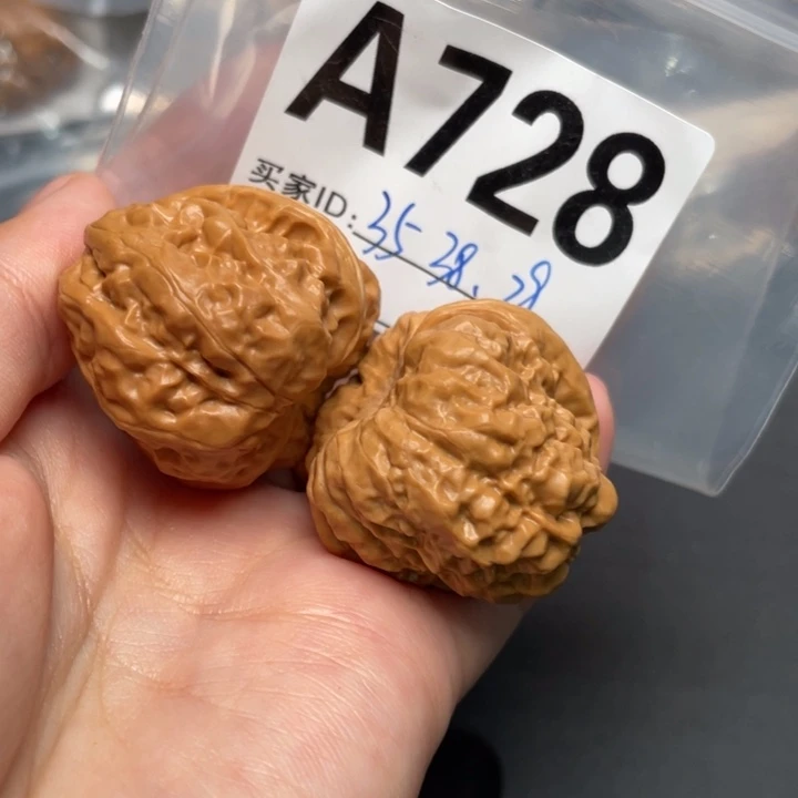 文玩核桃把件肌肉蛙35 38 29