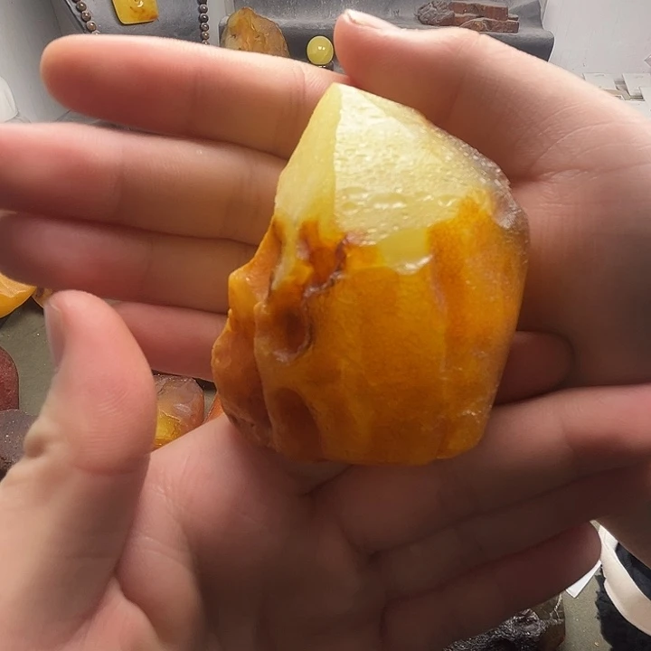 定制琥珀未镶嵌纯天然蜜蜡吊坠