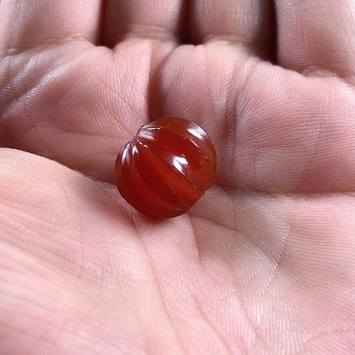 和田玉（糖玉）未镶嵌颈饰老**茶