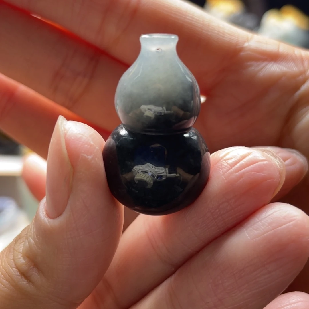 定制翡翠未镶嵌葫芦