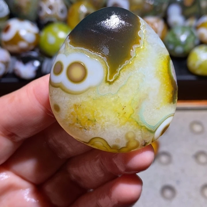 未镶嵌玛瑙/玉髓珠宝半成品26