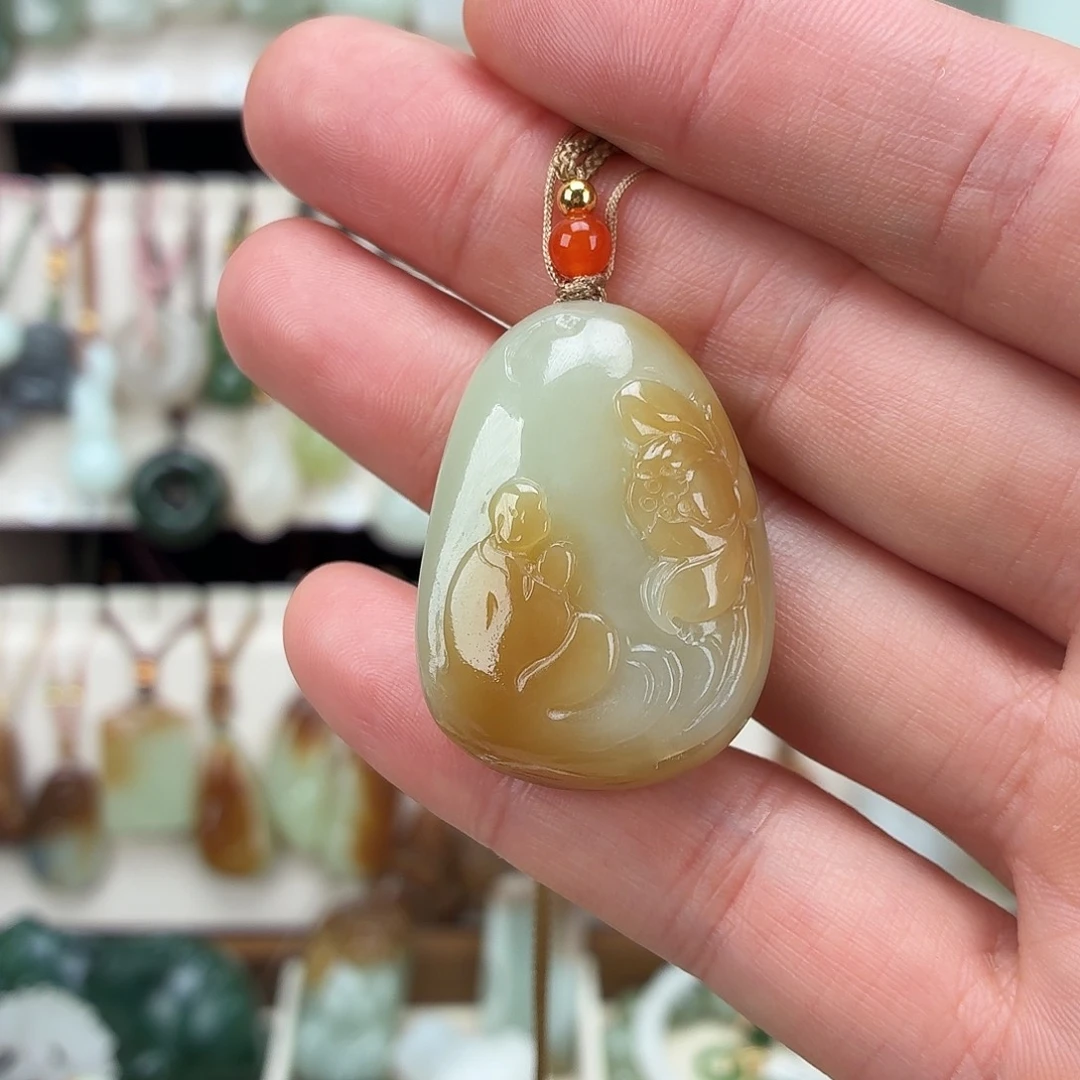 和田玉未镶嵌颈饰天然和田玉手工巧色巧雕悟道吊坠