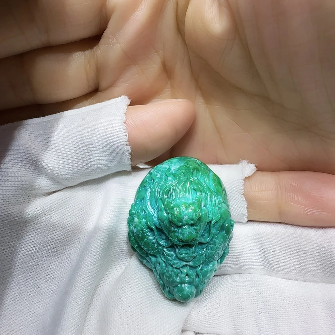 绿松石未镶嵌原矿绿松石