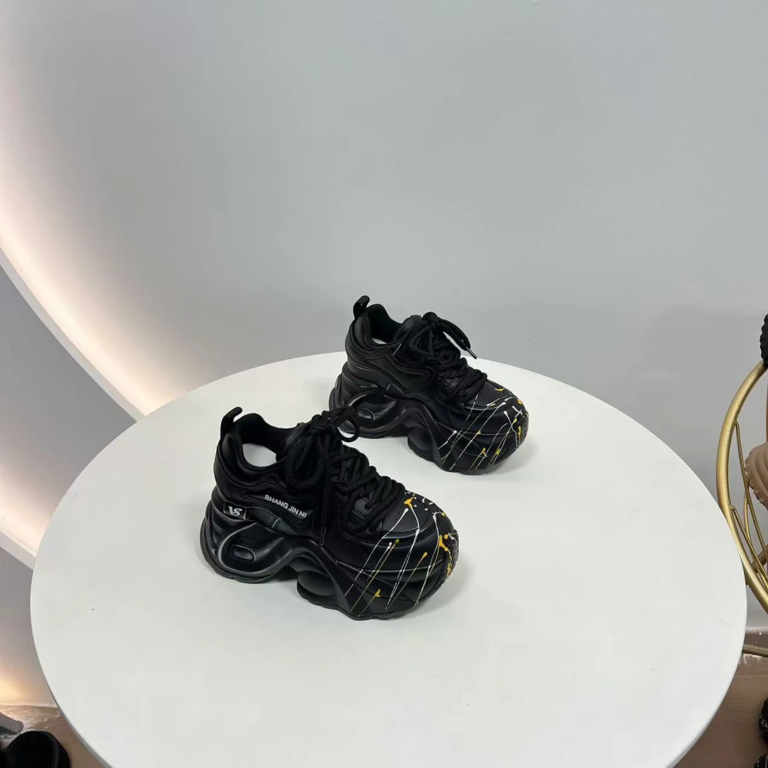 增高  9公分 新款时尚休闲百搭厚底内增高女鞋  9241-20