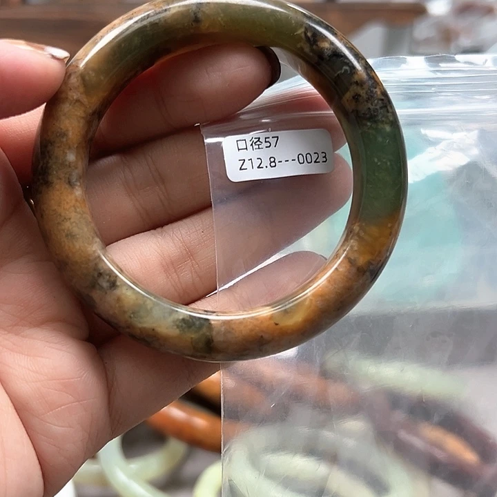 合金蛇纹石玉手镯