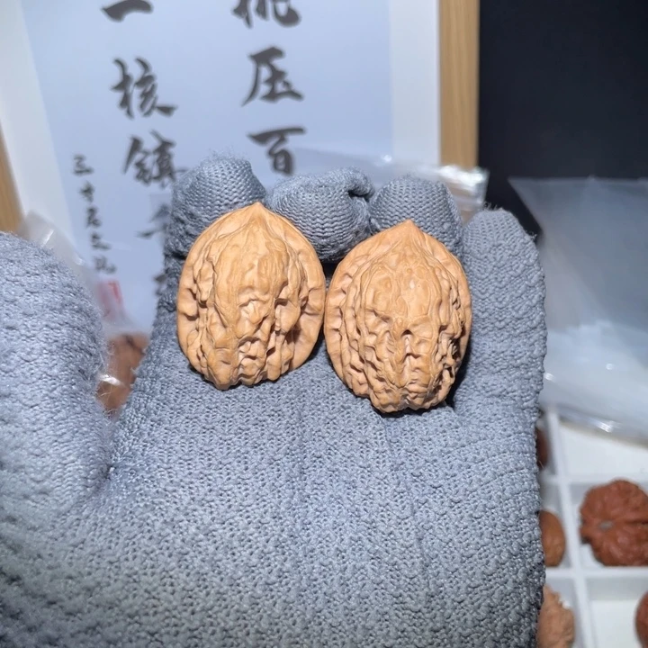 核桃文玩核桃野鸡