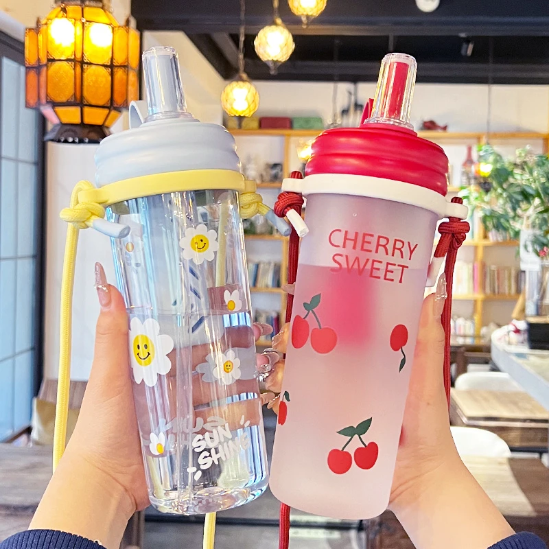 ins风吸管杯女生高颜值学生大容量水杯夏天成人2024新款便携杯子