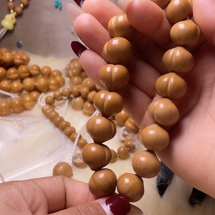 走***风手串猴头核桃17尺寸镜面柯基屁桃手持全品无暇