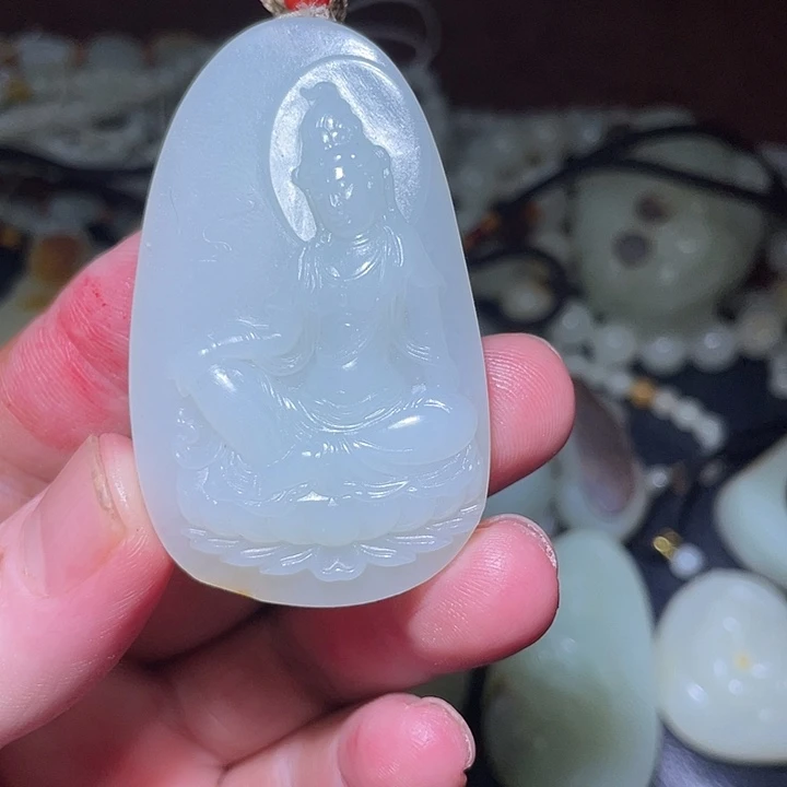 清***_和田玉未镶嵌颈饰