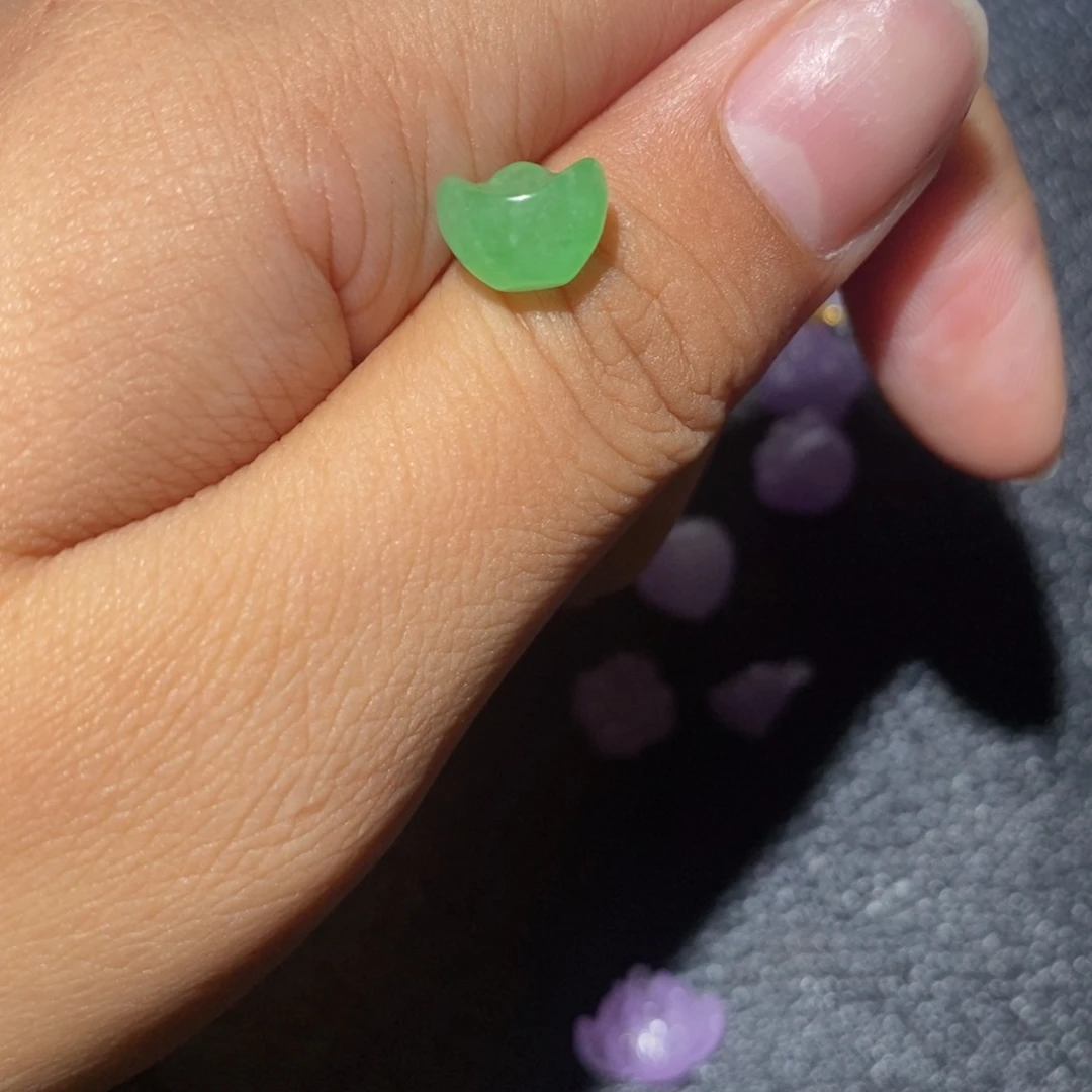 1***8翡翠散珠无镶嵌09