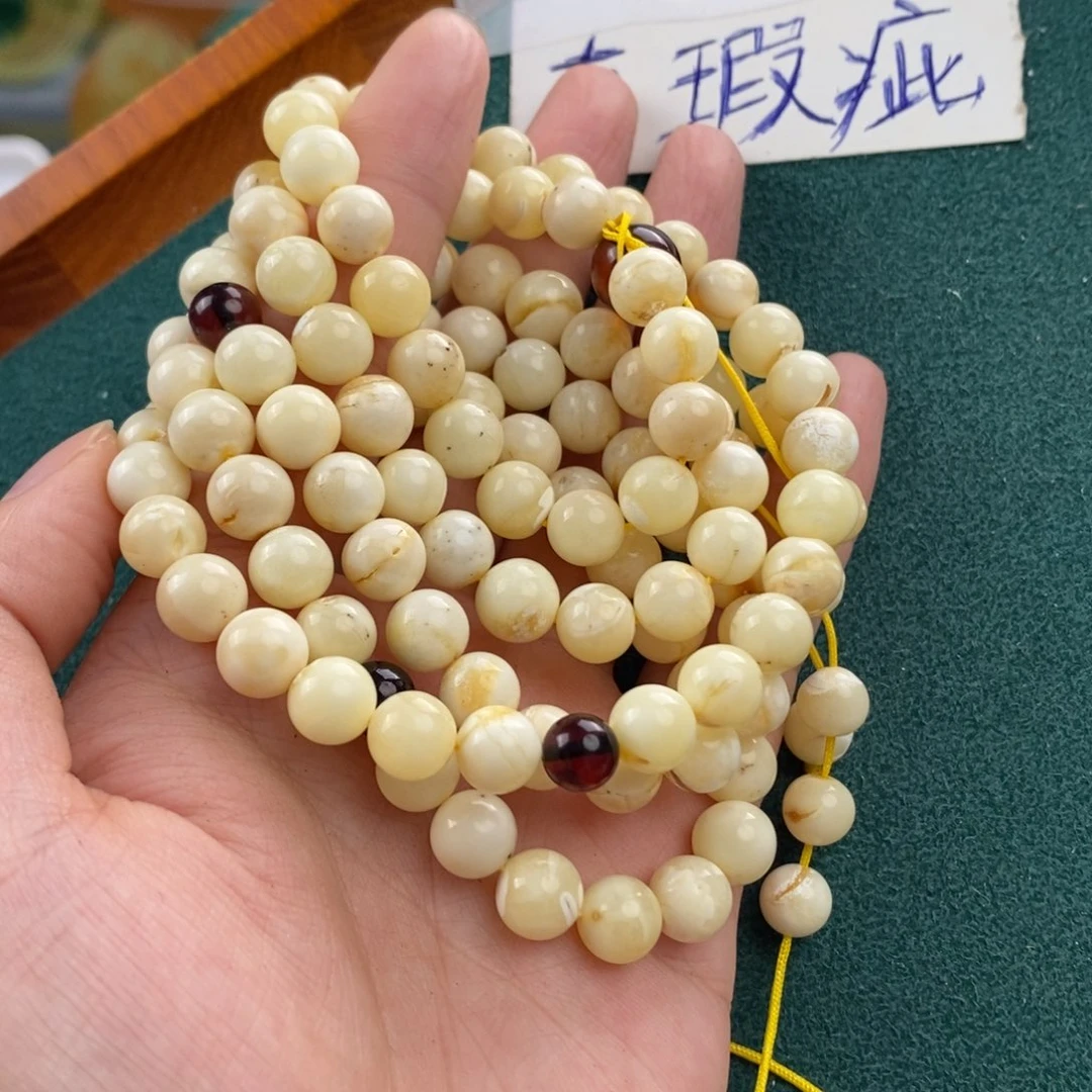 未镶嵌蜜蜡珠宝奇石