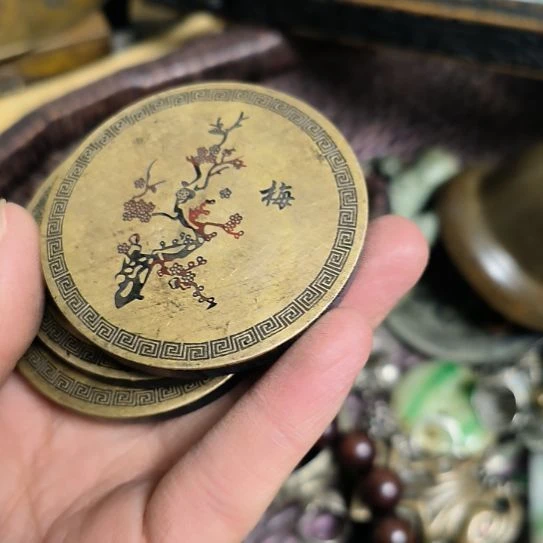 泉***生石材手把件手把件