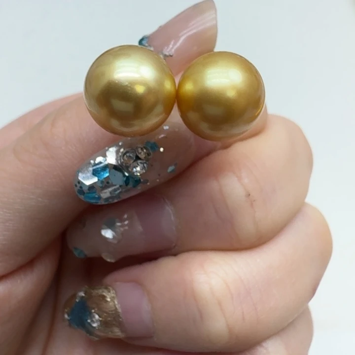 18K金镶嵌耳饰海水珍珠