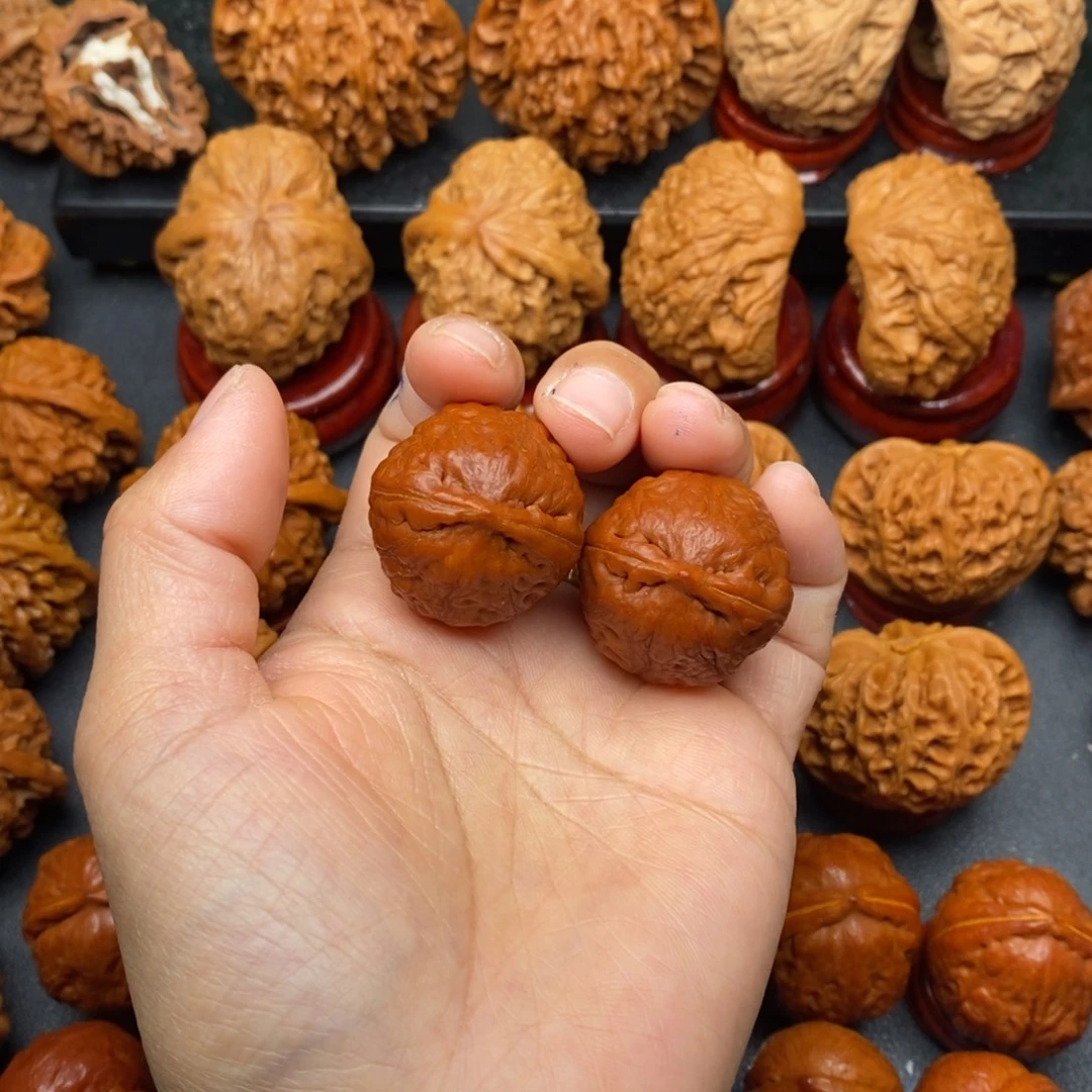 文玩核桃把件水滴