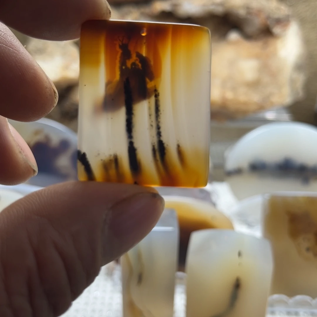 玛瑙/玉髓未镶嵌吊坠(不含链)