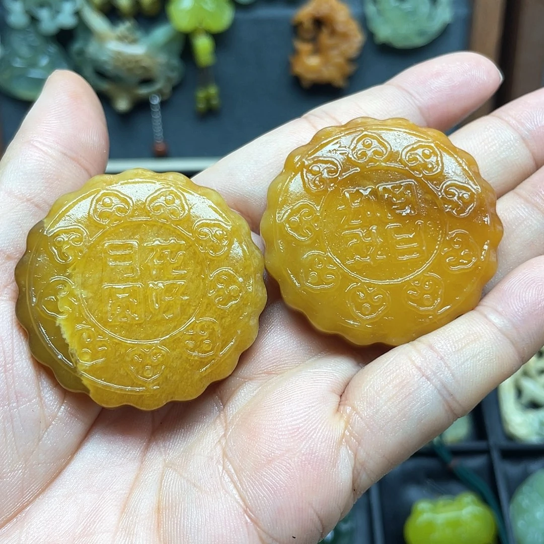 合金蛇纹石玉颈饰