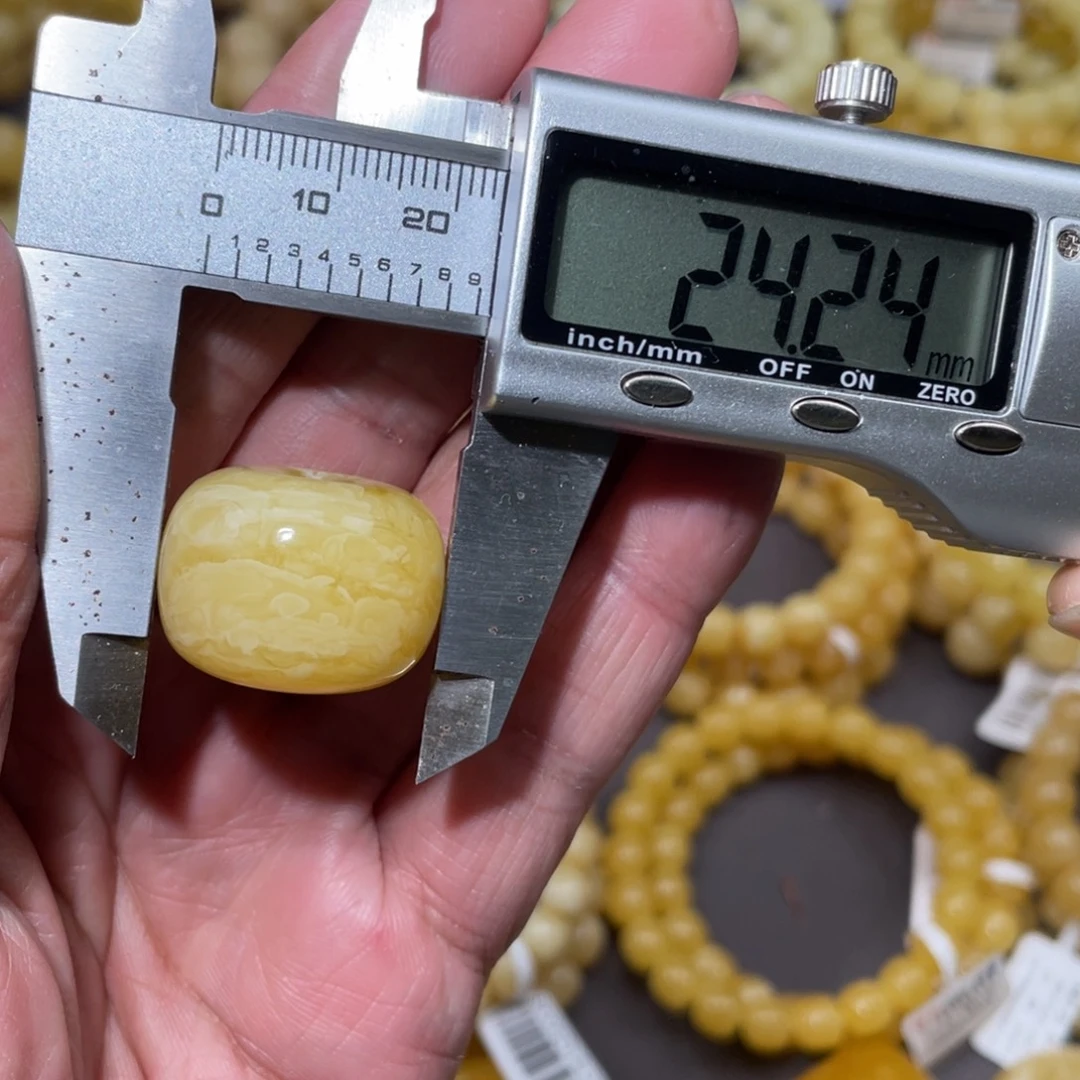 蜜蜡未镶嵌珠宝奇石微瑕7.1