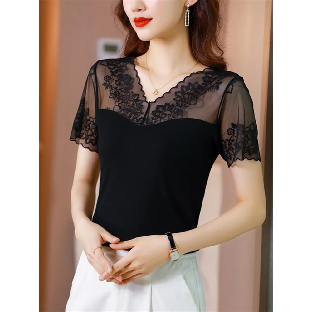 v领蕾丝衫女短袖2025夏季新款黑色冰丝薄款莫代尔网纱打底衫洋气