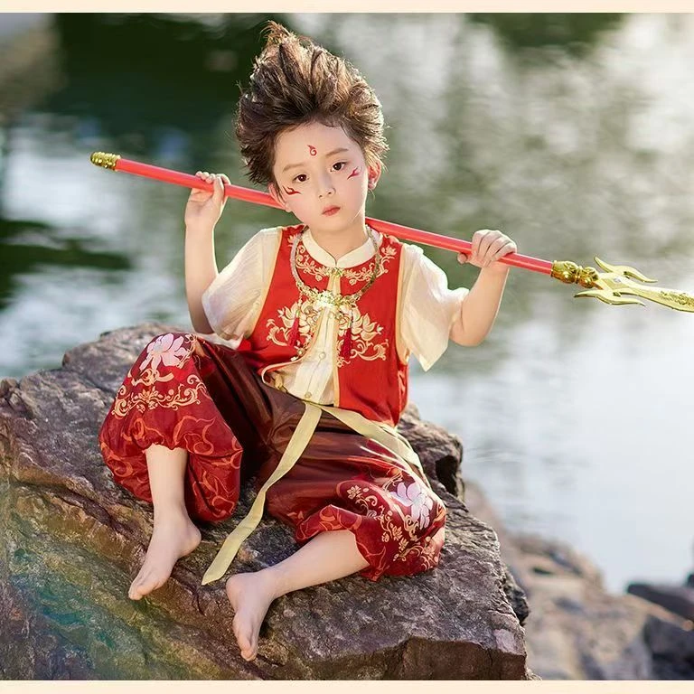 男童哪吒套装夏季2025新款儿童唐装汉服中国风夏装男童六一表演服