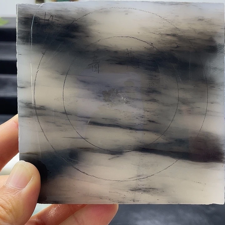 石英质玉未镶嵌手镯定制