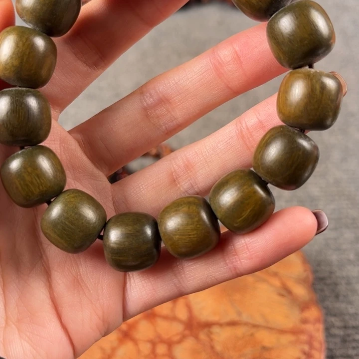 维腊木（绿檀）心*?