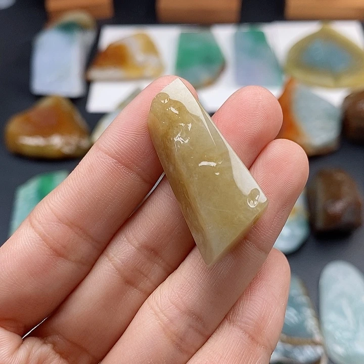 金***宝定制翡翠未镶嵌翡翠