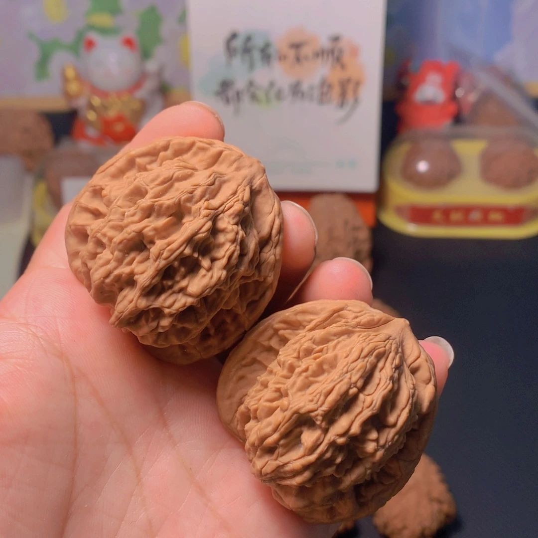 文玩核桃吊坠平*.虎头