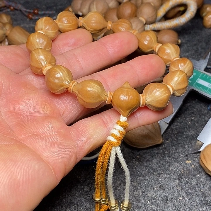 手串橄榄核1.4正圆40号