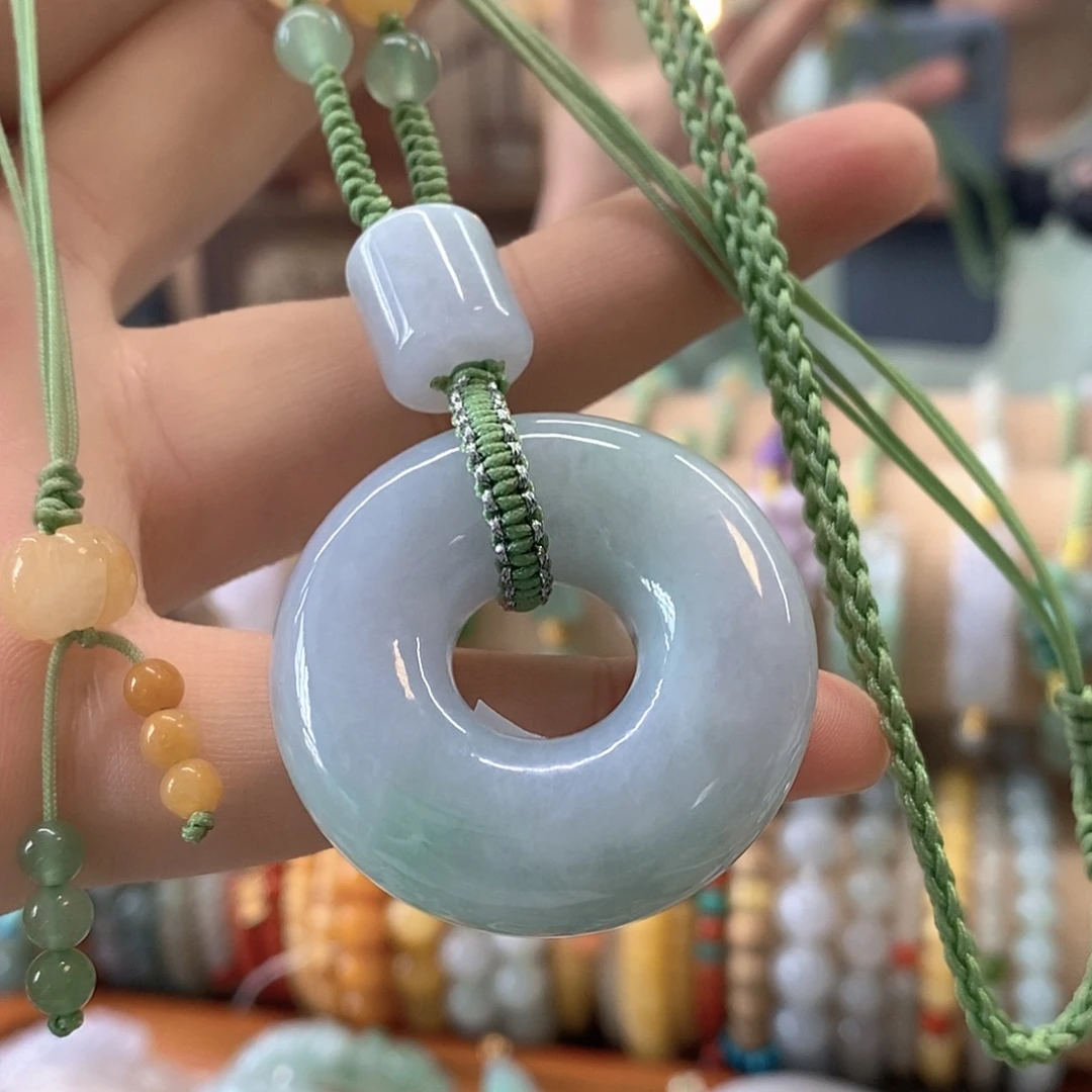 翡翠未镶嵌挂件翡翠挂件