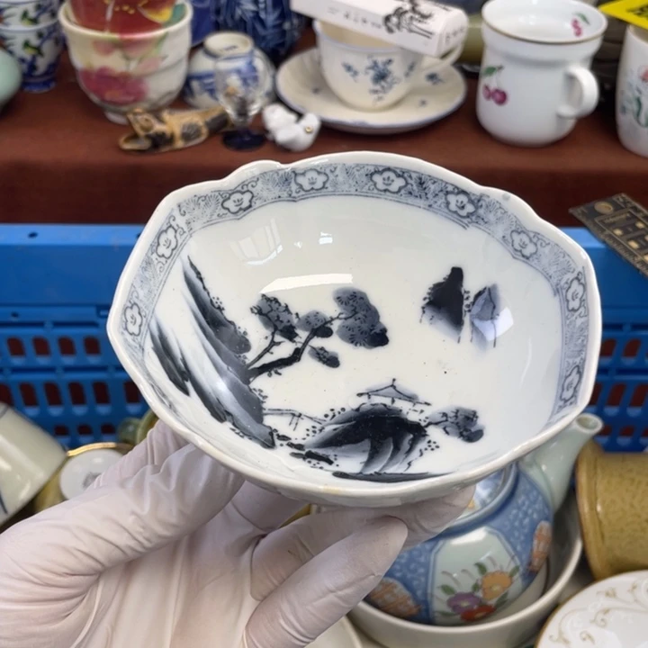 他家瓷器真美…开播了