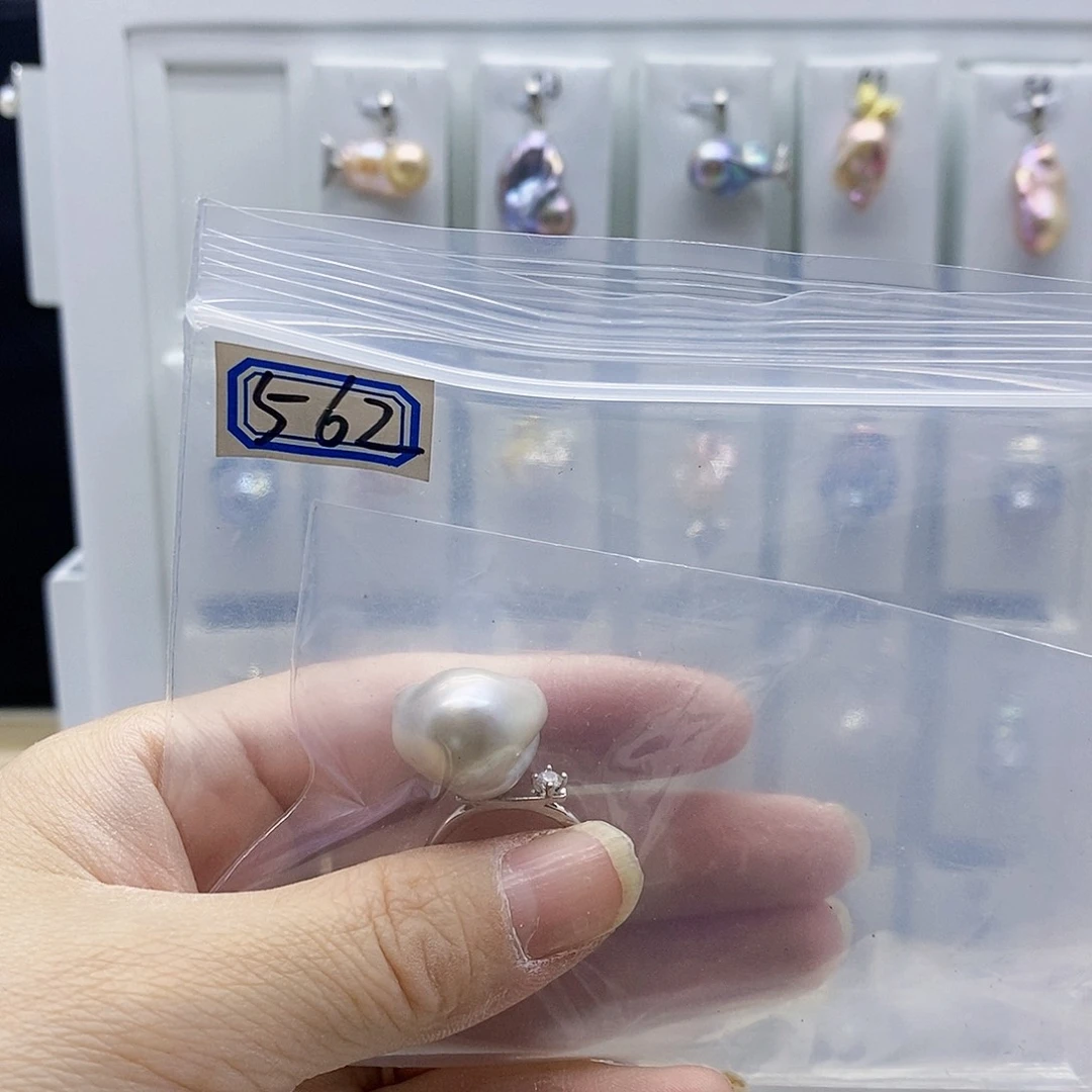 颈饰合金淡水珍珠