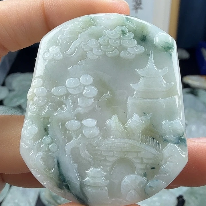翡翠未镶嵌颈饰翡翠