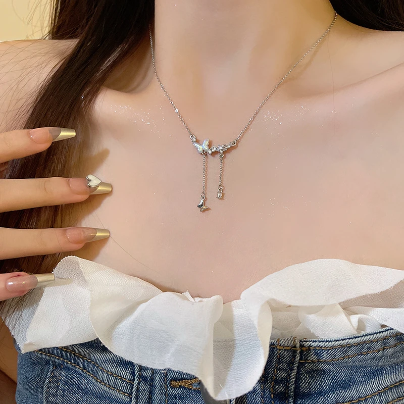 钛钢项链 气质梦幻蝴蝶项链女轻奢小众设计感流苏锁骨链潮颈链B96